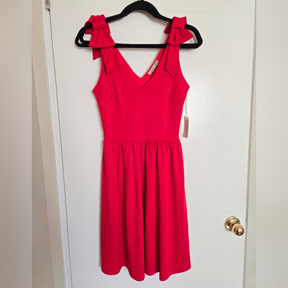 Dex Red Sleeveless V-Neck Midi Dress